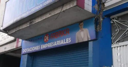 CREACIONES MASCULINAS D MAURO CARRERA 24 CON 9 CREACIONES MASCULINAS D MAURO CARRERA 24 CON 9